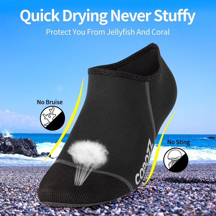 Neoprene short diving socks