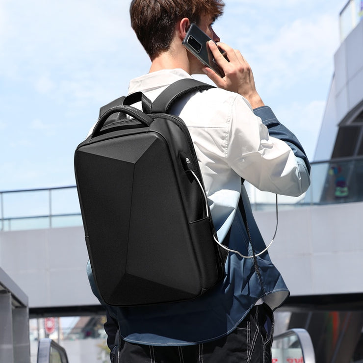 Laptop anti-theft backpack
